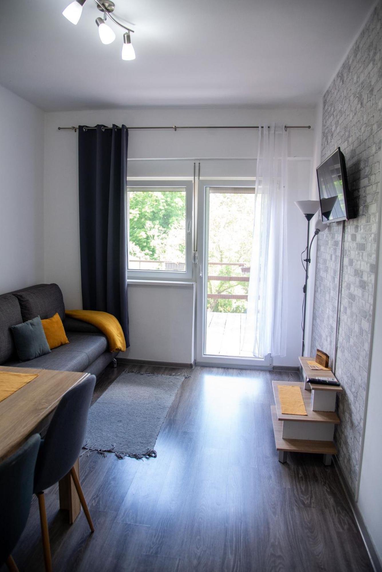 Apartmani Maslacak Vrdnik Exteriér fotografie